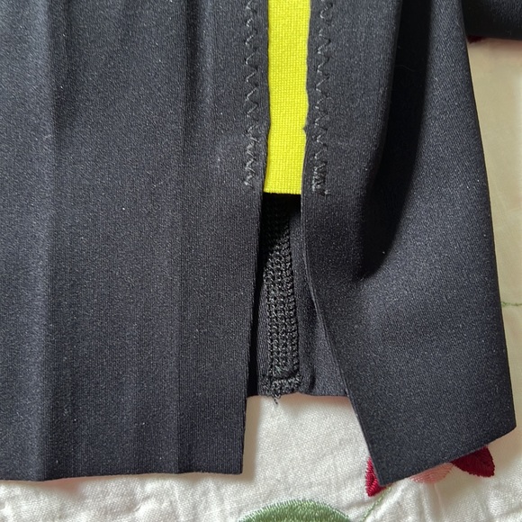 Zyia Active Luxe Neon Yellow Stripe High Waist Women’s Leggings Size 16-18 - Picture 6 of 6